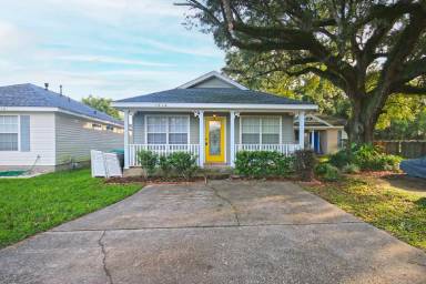 Main picture of 1016 Towle Cir