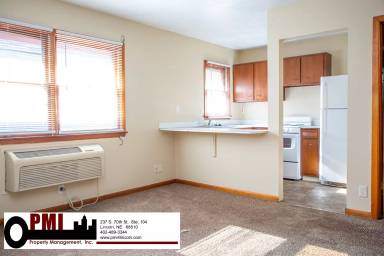 Main picture of 1329 F St