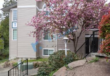 Main picture of 9826 NE 122nd St