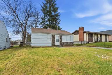 Main picture of 2118 E Central Ave