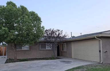 Main picture of 6709 Cedarcrest Ave
