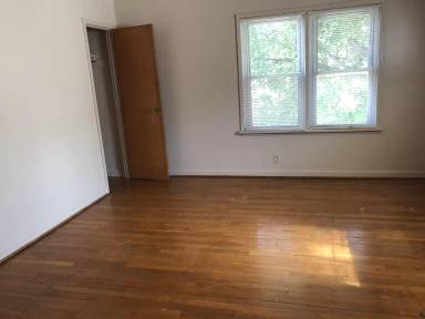 Main picture of 220 W Filbert St