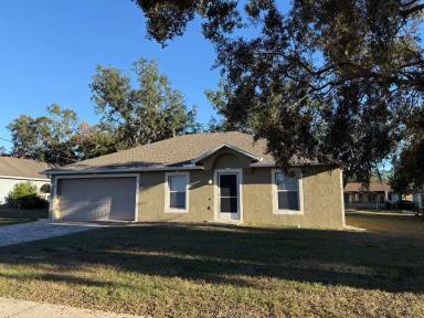 Main picture of 2156 Deltona Blvd