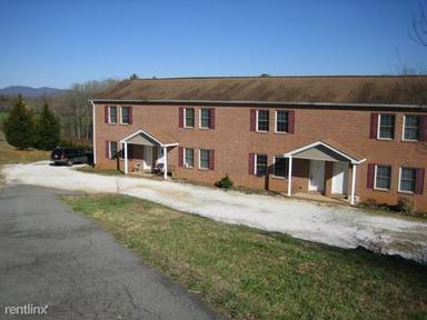 Main picture of 70 Round Top Cir