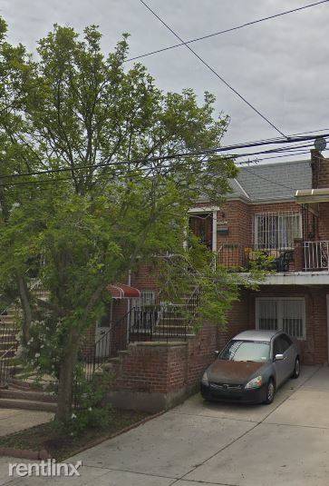 Main picture of 1406 E 101st St