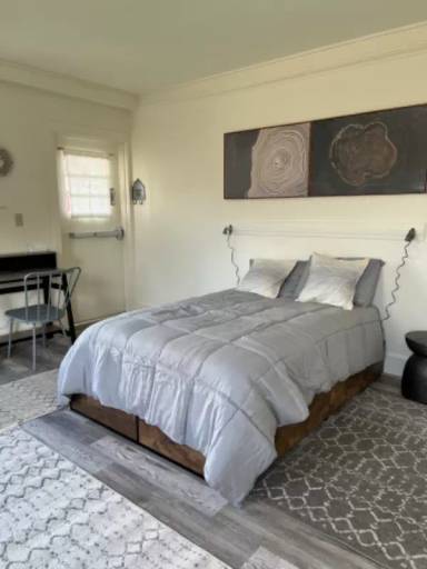 Main picture of 11 Chapel St