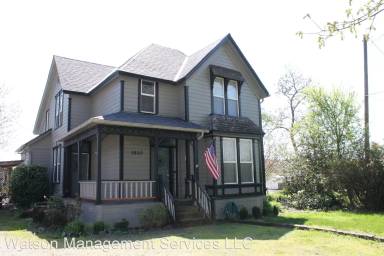 Main picture of 1810 Queen Ave SW