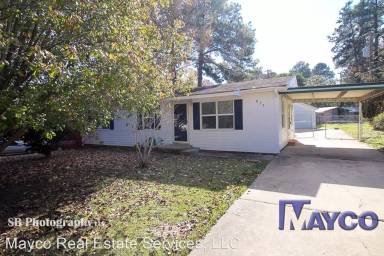 Main picture of 851 Fairlawn Dr