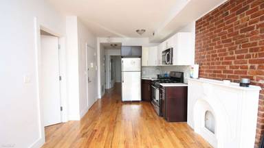 Main picture of 203 Macdonough St