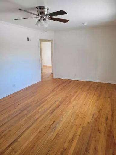 Main picture of 8324 Boone Blvd