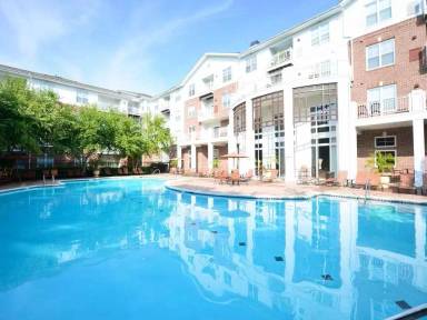 Main picture of 10X Living At Columbia Town Center