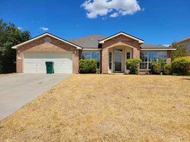 Main picture of 2147 Modoc Dr