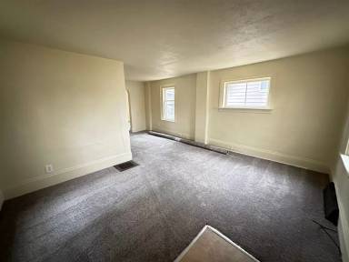 Main picture of 405 4th St