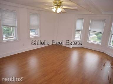 Main picture of 119 South St