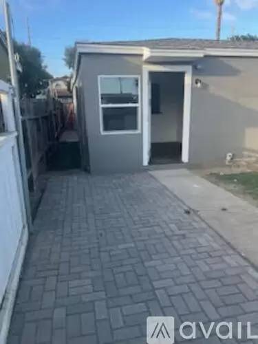 Main picture of 2040 Balboa Ave
