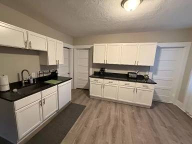Main picture of 41 Cliff St