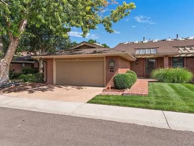 Main picture of Cherry Hills III