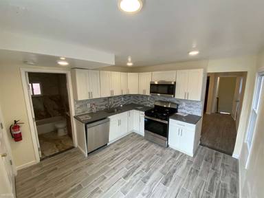 Main picture of 20 Mission St