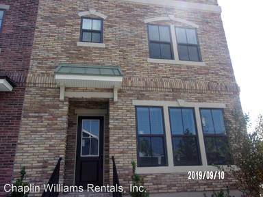 Main picture of 120 S 2nd St