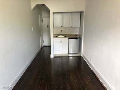 Main picture of 48 W 11th St