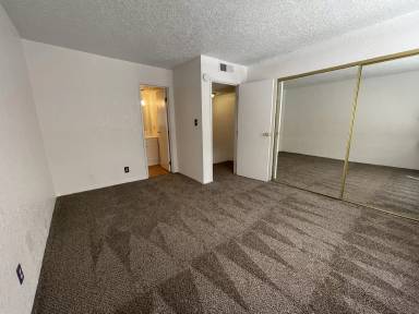 Main picture of 6041 Sequoia Rd NW