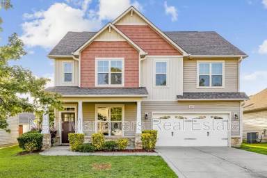 Main picture of 2808 Deepwater Ct