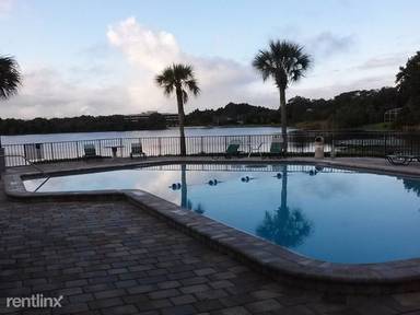 Main picture of 958 Lake Destiny Rd