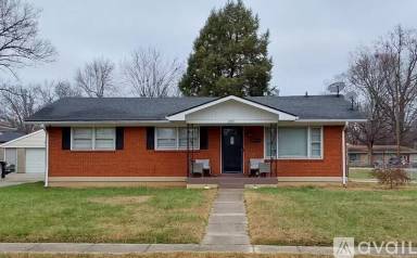 Main picture of 2201 Amboy Dr