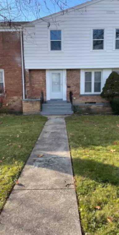 Main picture of 1422 Wentworth Ave