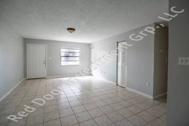 Main picture of 1127 Beecher St