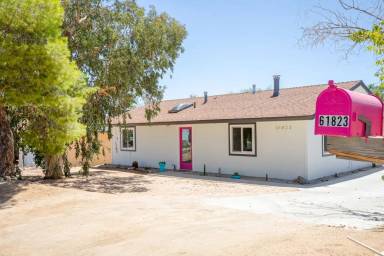 Main picture of 61823 Oleander Dr