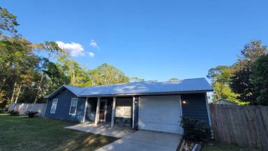 Main picture of 19491 NW 237th St