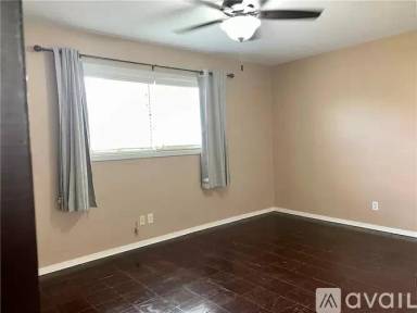 Main picture of 4419 Oaklawn St