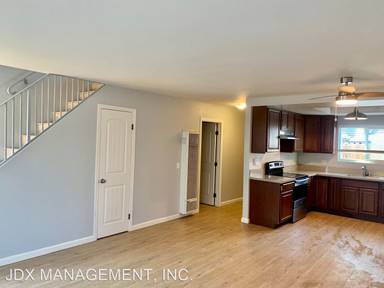 Main picture of 148 Terracina Way