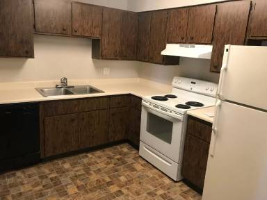 Main picture of 2010 10th Ave E