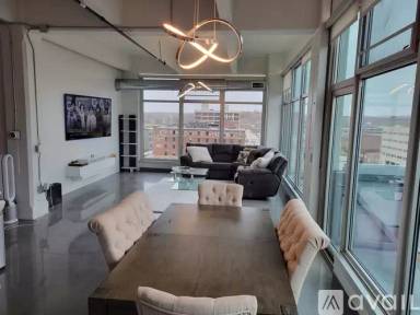 Main picture of 120 SW 5th St