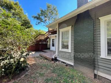 Main picture of 766 Saint Charles Ave NE