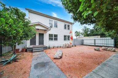 Main picture of 117 Hunt St