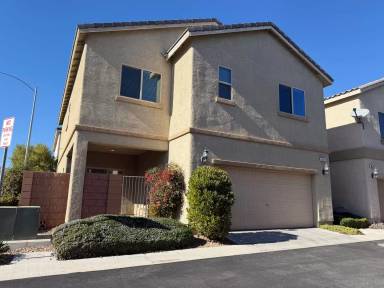 Main picture of 9642 Volk Ave