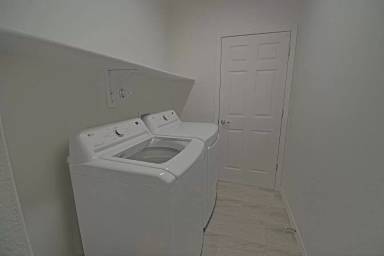 Main picture of 2546 Camino Plata Loop NE