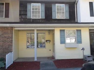 Main picture of 209B Hillside Dr