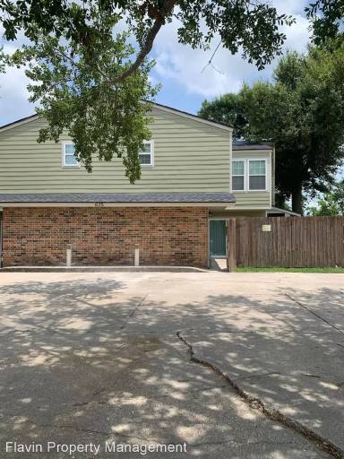 Main picture of 635 Esplanade St