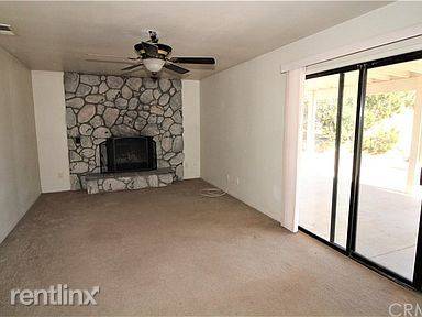 Main picture of 110 N Palm Canyon Dr