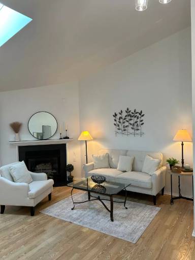 Main picture of 36 Highland Cir