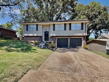 Main picture of 668 Brakebill Ave