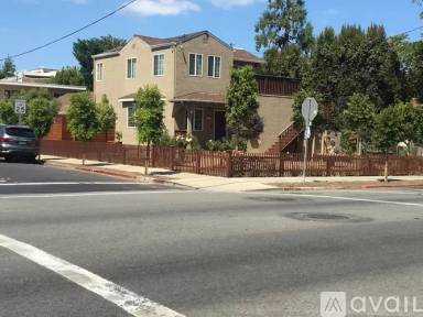 Main picture of 1336 Whipple Ave