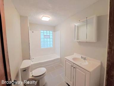 Main picture of 11213 Linnet Ave