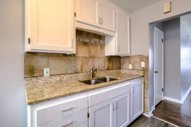 Main picture of 4314 N 52nd St