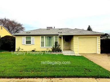 Main picture of 5657 Bonniemae Way