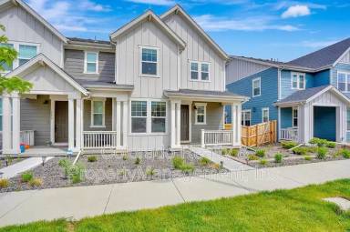 Main picture of 16688 Tejon St